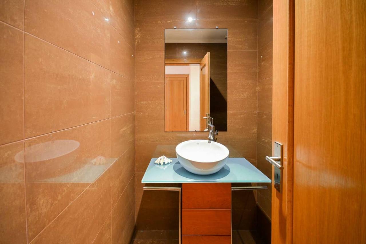 Fantastic Seaside Family Apartment With Pool Parede Exteriör bild