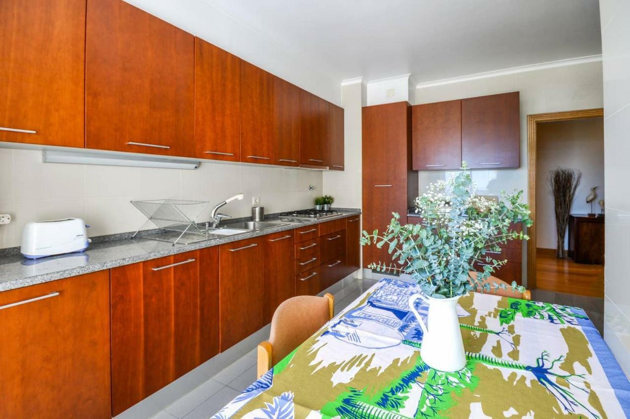 Fantastic Seaside Family Apartment With Pool Parede Exteriör bild